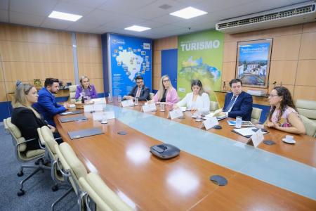 Secretários se reúnem com a Ministra do Turismo Daniela Carneiro