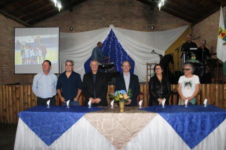 EMEF Dagoberto Barcellos comemora 50 anos de fundação com encontro no último sábado. 