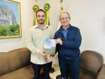 Estudante de Arquitetura é recebido pelo Vice-prefeito Luiz Carlos Guglielmin